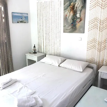 Albatross Hotel Livadi (Serifos)