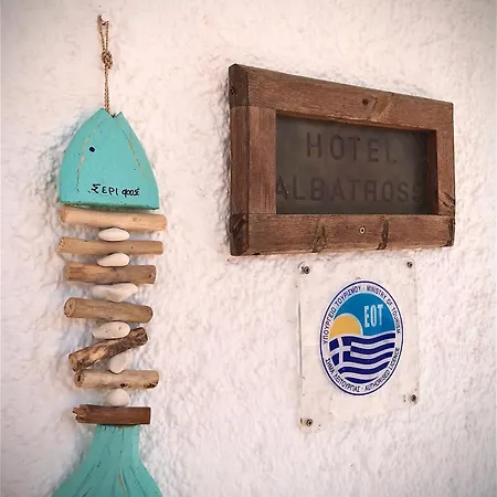 Albatross Отель *