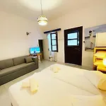 Hotel Albatross