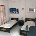 Hotel Albatross *