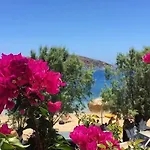 Hotel Albatross *