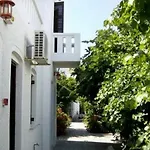Albatross Hotel Livadi (Serifos)