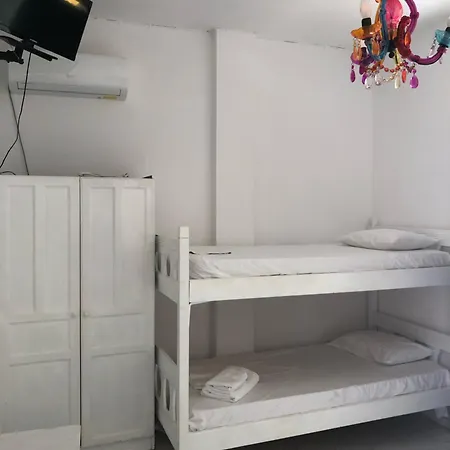 Albatross Hotel