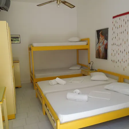 Albatross Hotel Livadi (Serifos)