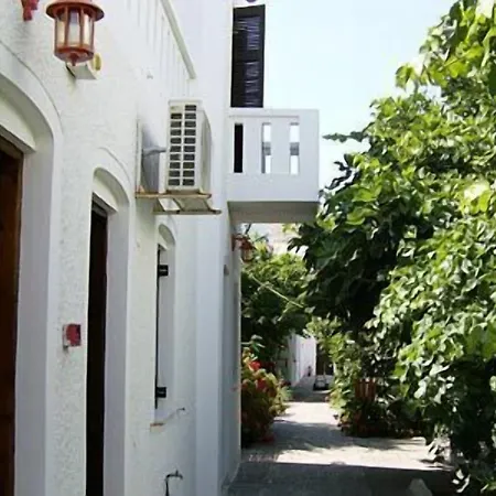 Hotel Albatross Livadi (Serifos)