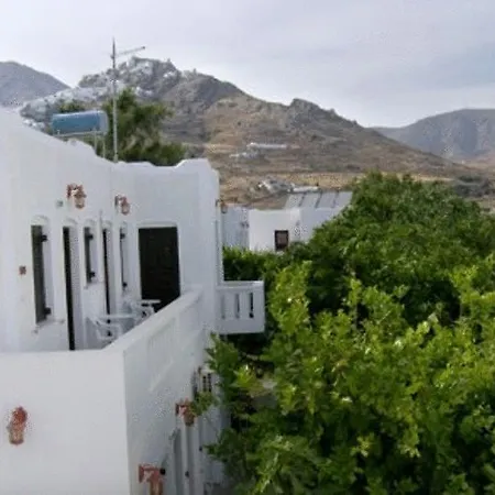 Albatross Livadi (Serifos)